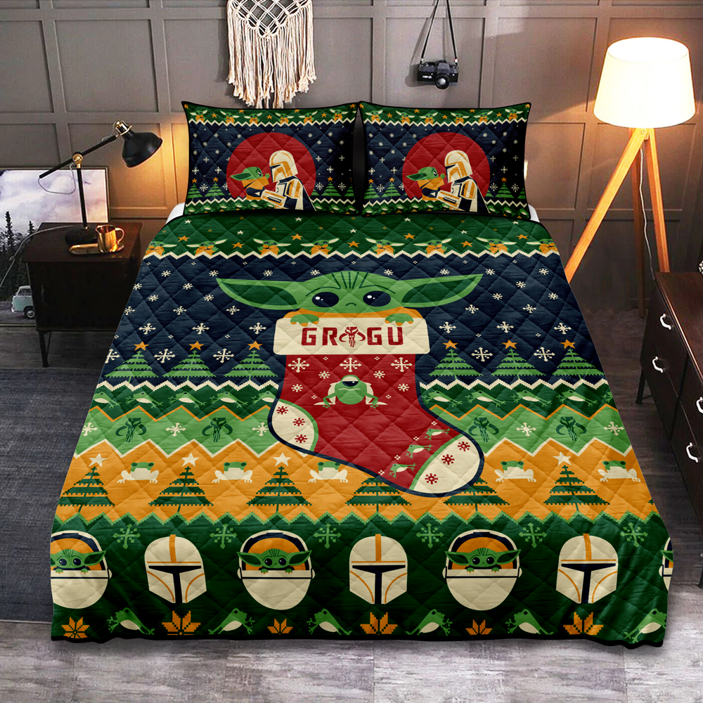 Baby Yoda Christmas Quilt Bed Sets
