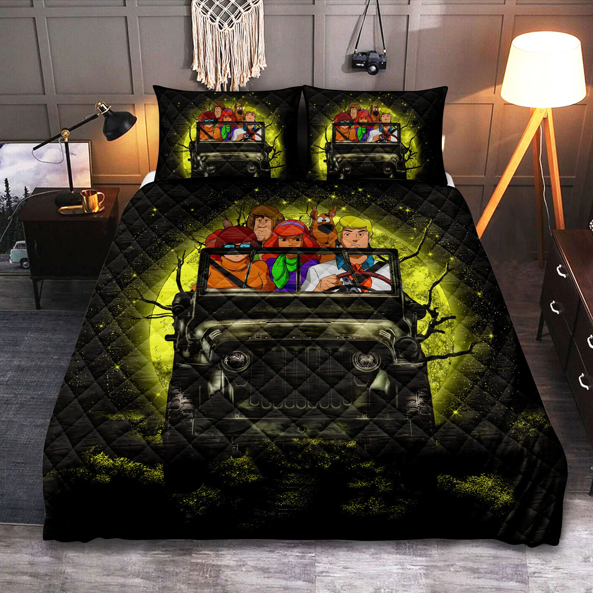 Scooby Doo Funny Drive Jeep Halloween Moonlight Quilt Bed Sets