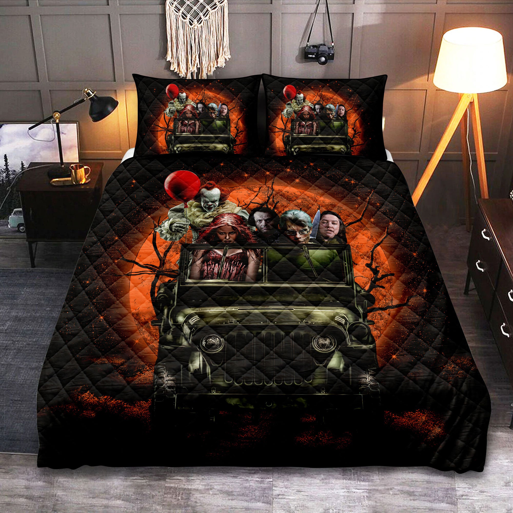 Pennywise And Friends Halloween Moonlight Quilt Bed Sets