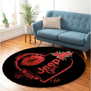 Jeep Girl Kiss Round Rug